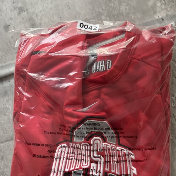 The Ohio State Buckeyes Nike Therma-Fit Mens L Red Fleece Pullover Sweatshirt - Picture 10 of 10